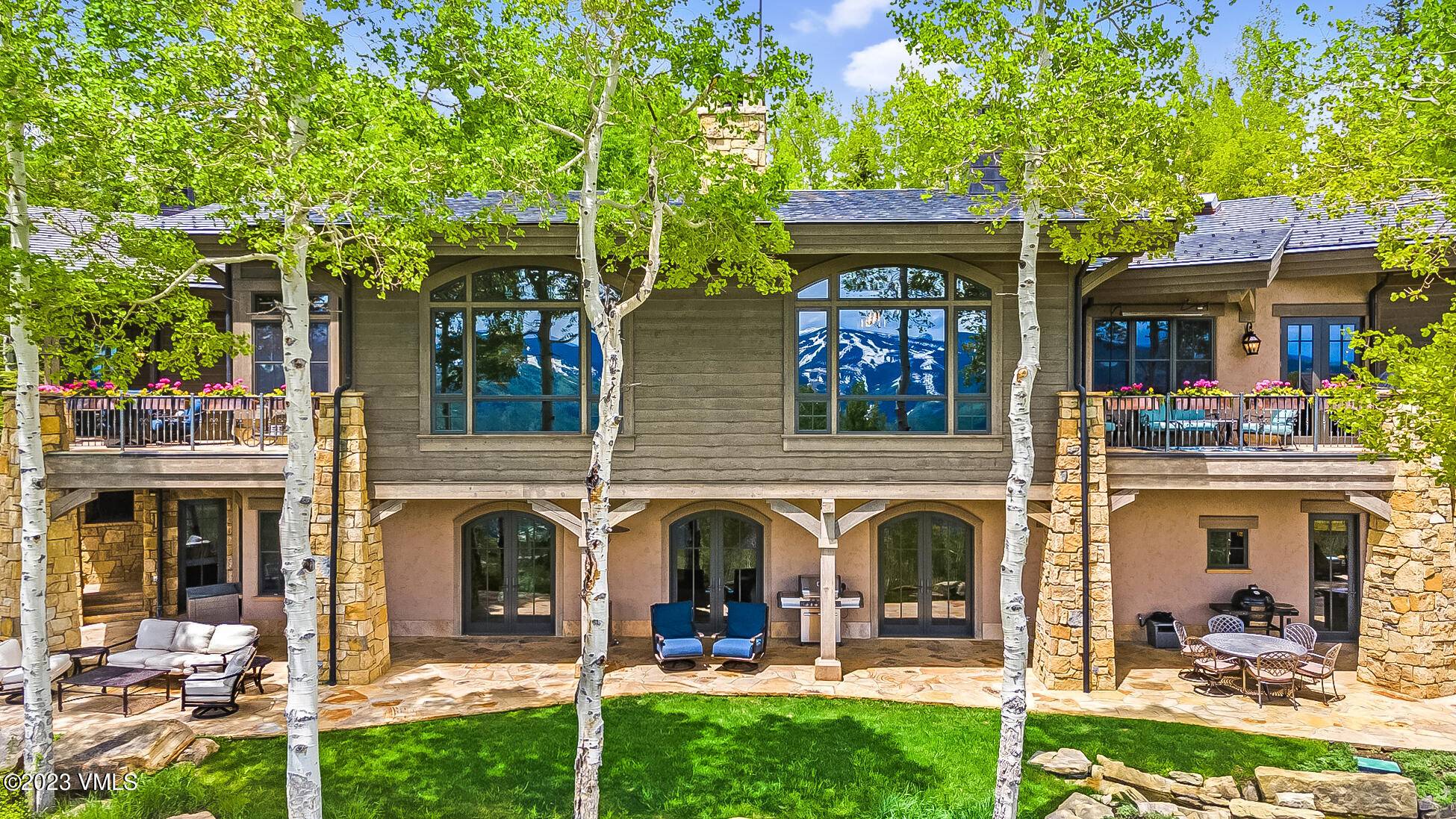 Introducing the Mountain Star Masterpiece at 46 Jasmine Nestled in the prestigious and exclusive gated community of Mountain Star, this architectural gem redefines private luxury living.