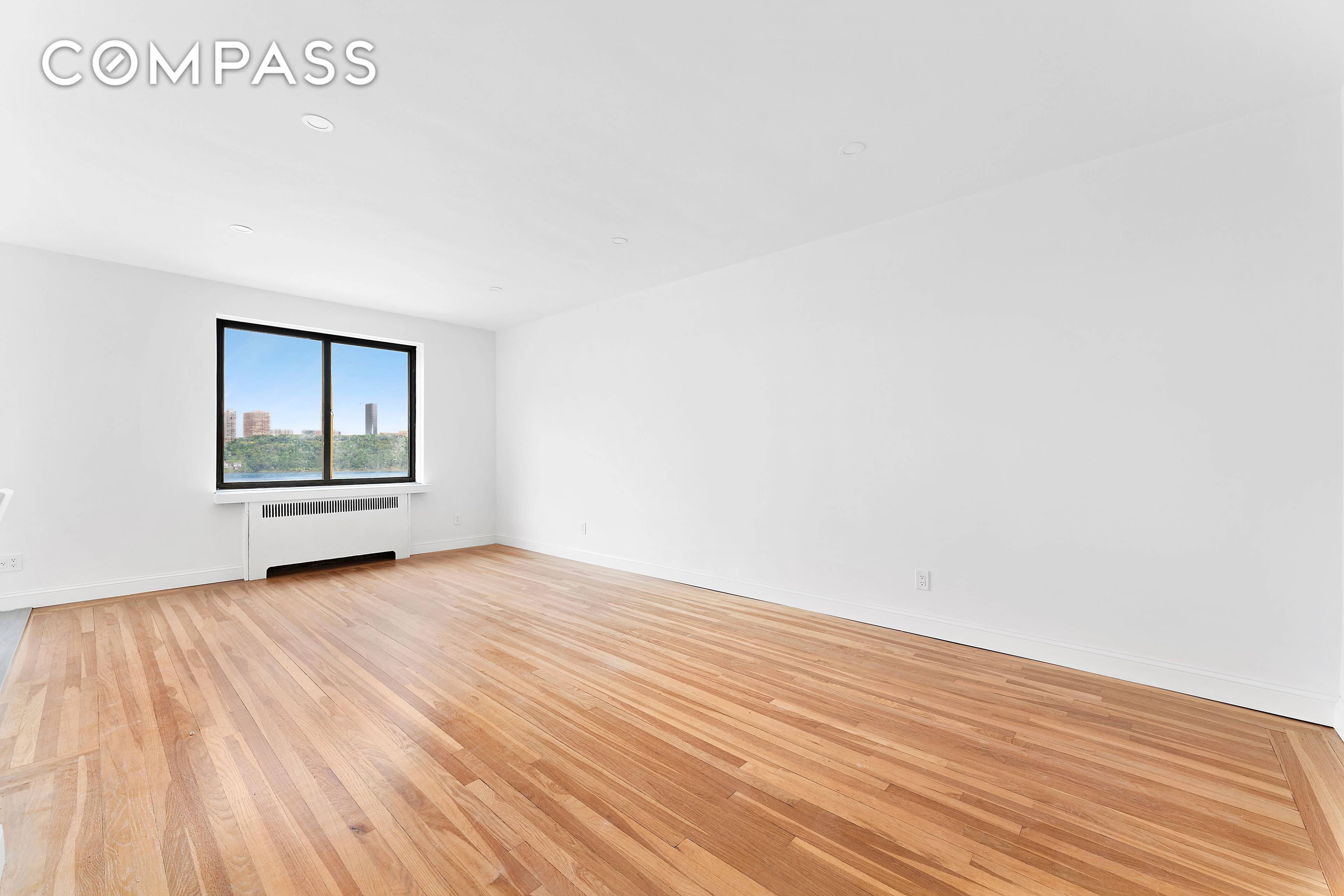 Magnificent Unobstructed Hudson River Views !