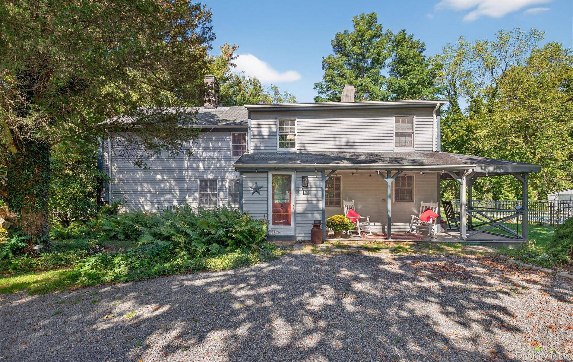 Welcome to Captain Dykes Home, a rare piece of Three Village history set on.