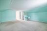 Upper level bedroom with full bathroom