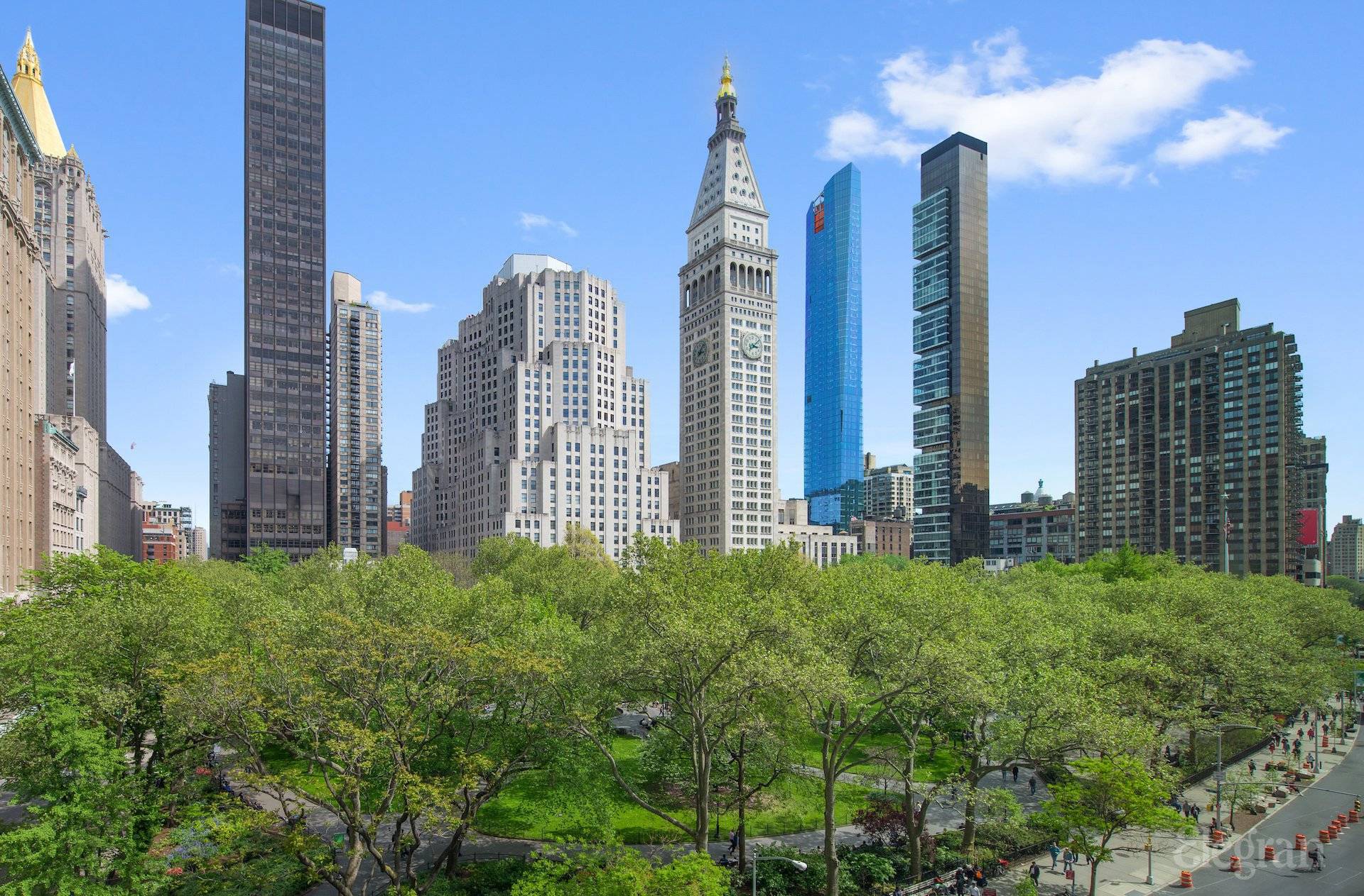 Residence 6A offers 52 feet of direct frontage on Madison Square Park.