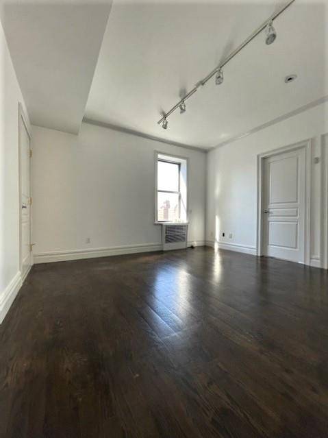 Step into this beautifully renovated two bedroom perfectly situated at Fifth Avenue and Eighth Street, located on a high floor in a Landmark building with lots of natural light.