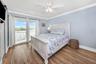 1 floor guest suite