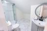 Full bath 3rd fl