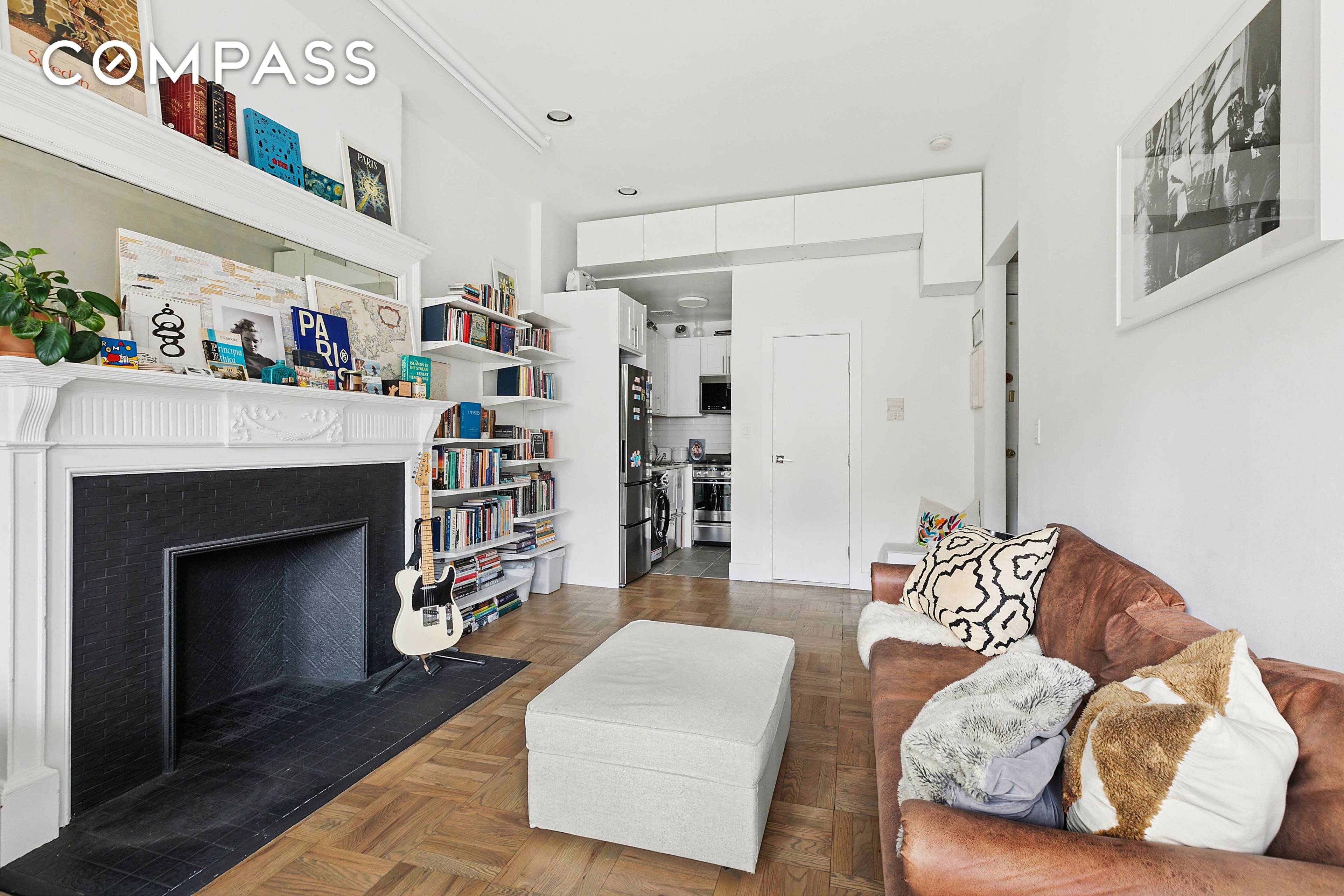 Charming 1 Bedroom Co op on the Upper West Side Discover this stunning 1 bedroom, 1 bathroom gem in the heart of Manhattan s Upper West Side, located on a ...