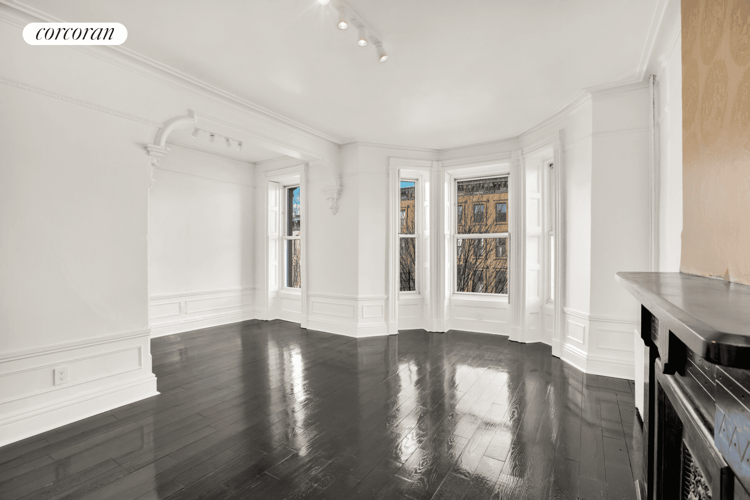 Stunning, powerful and elegant, 480 Putnam Ave is impeccably designed for maximum space and light.