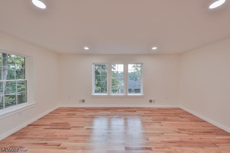 Living Area Unit B