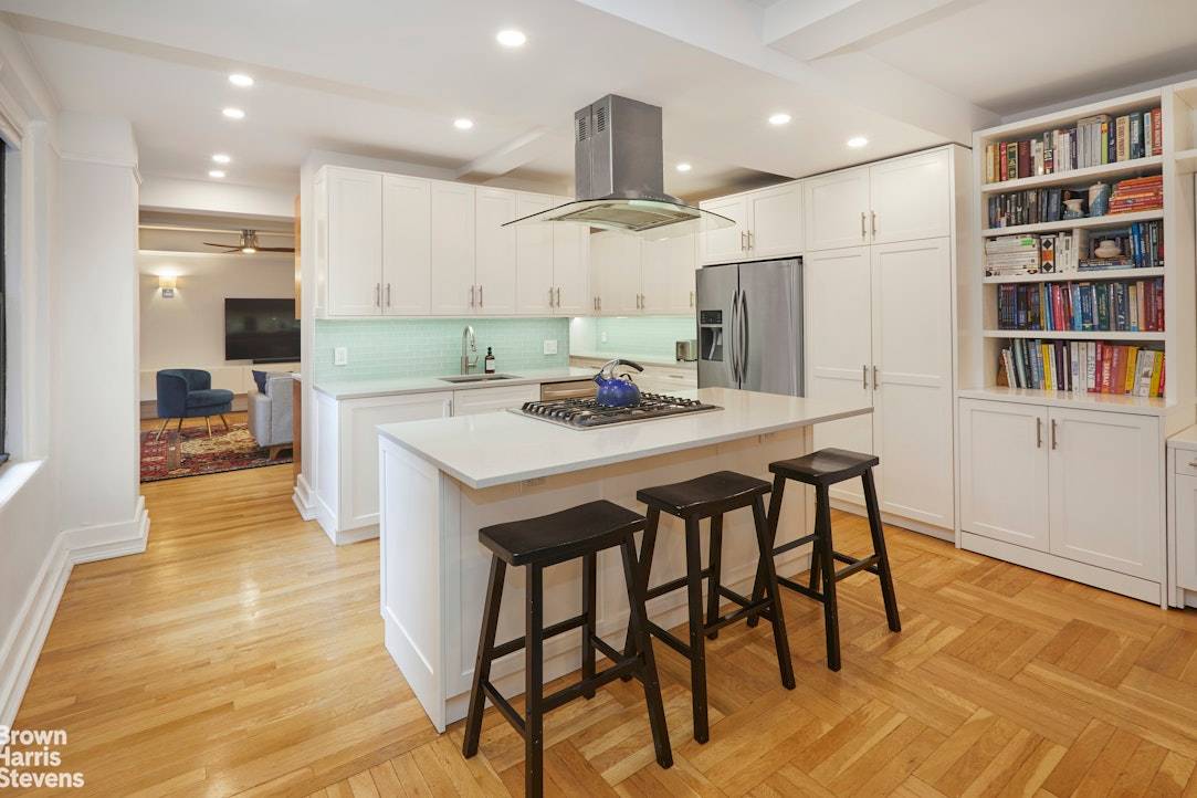 Perched up high on the 12th floor with southern and western exposures, this well designed and recently renovated home with three large bedrooms and two and half bathrooms, features many ...