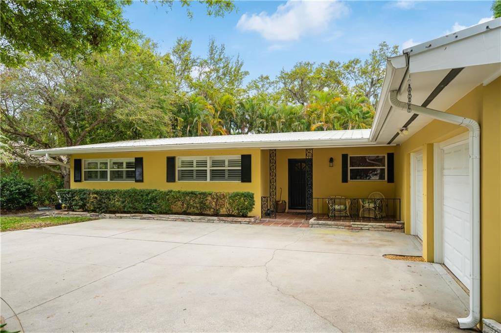 Vintage Charm located in the well sought after Vero Beach Country Club area.