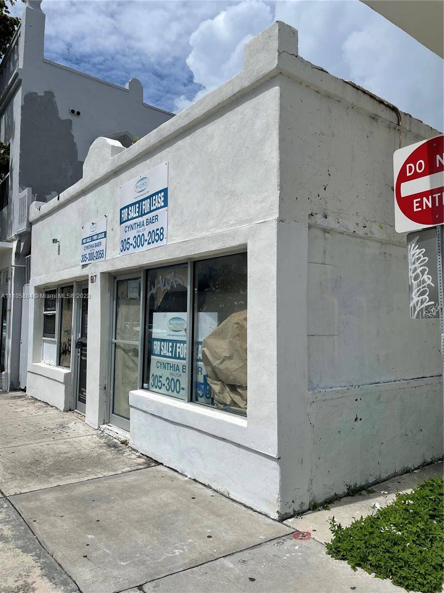 a Commercial property in the heart of Little Havana.