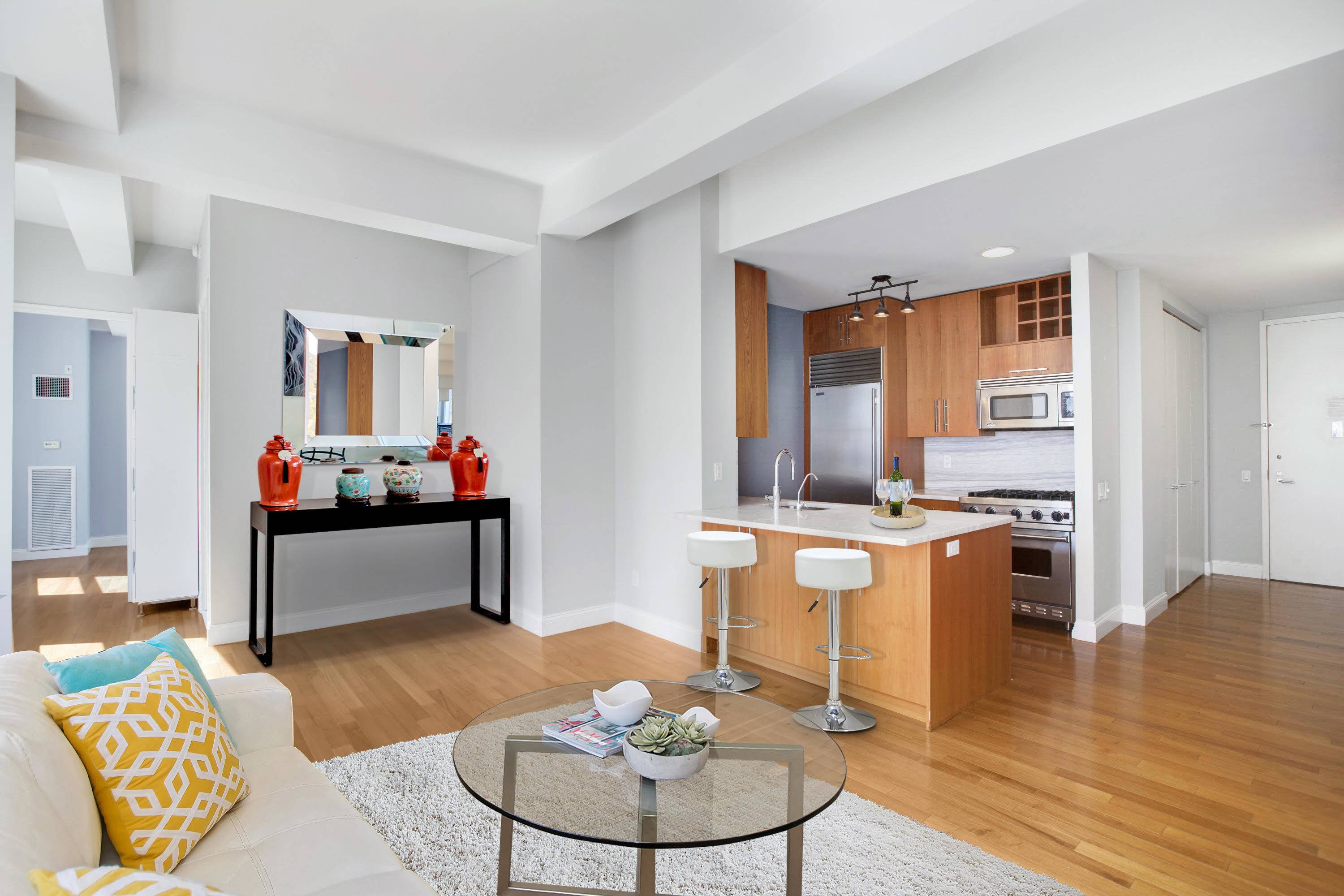 If you re searching for a stylish and roomy Downtown 1BR with views, light, and amenities, you must see 2206 at 88 Greenwich Street.