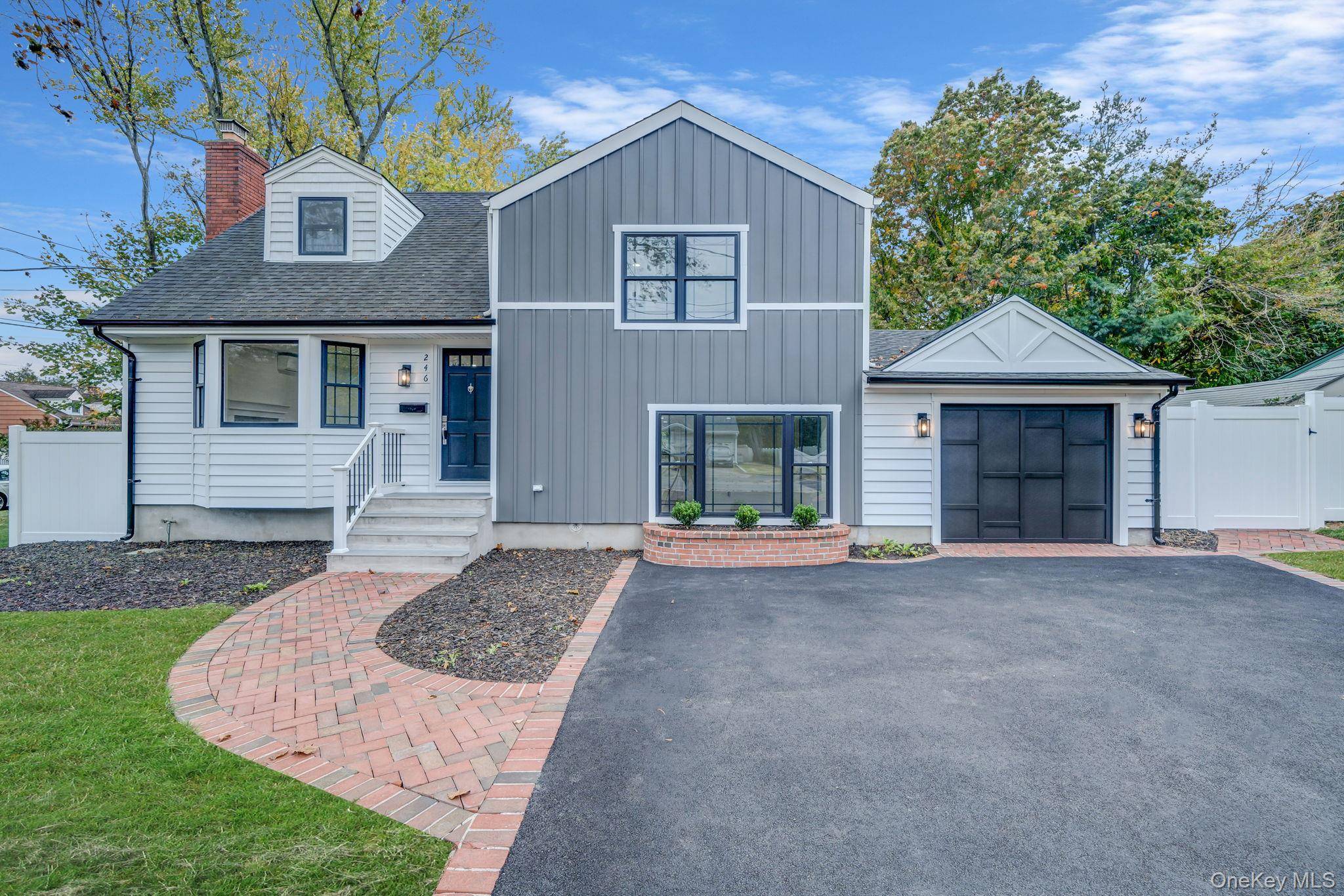 Magnificent Renovated 4 bedroom 3 bath in Saint James.