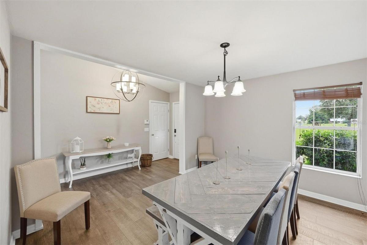 Dining or Office Space