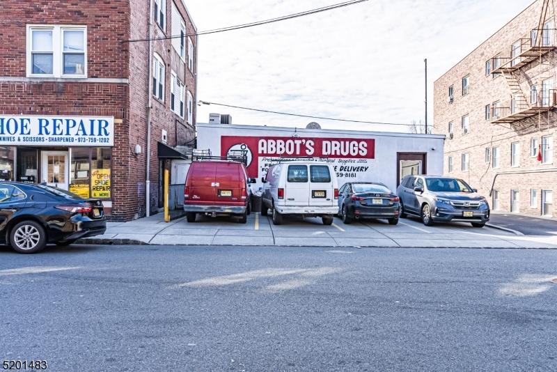 Parking for Stores