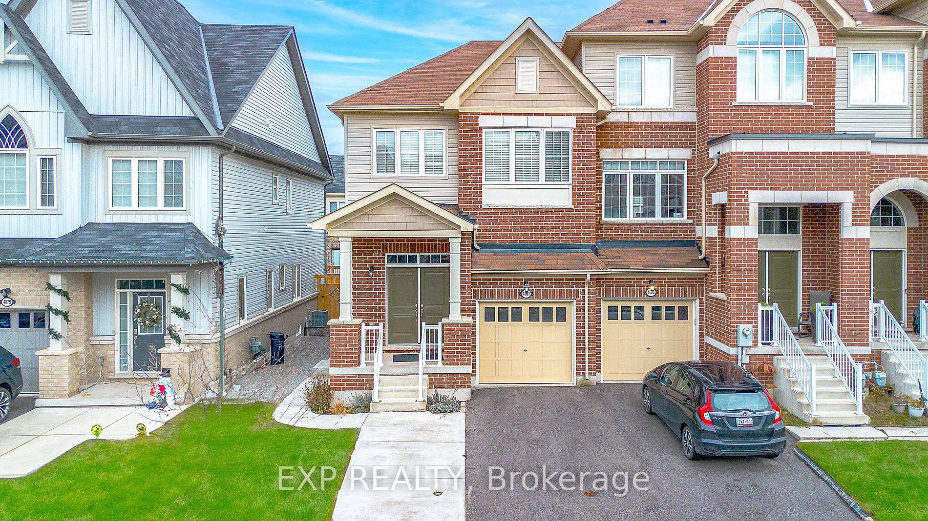 tunning, 3 1 bedroom, 3. 5 bathroom end unit townhome at 4081 Canby Street in Beamsville.