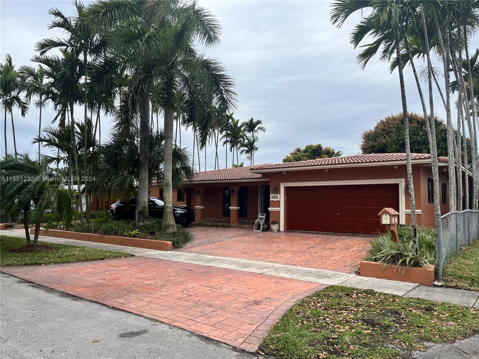 Amazing Opportunity in in West Hialeah's Palm Springs section.