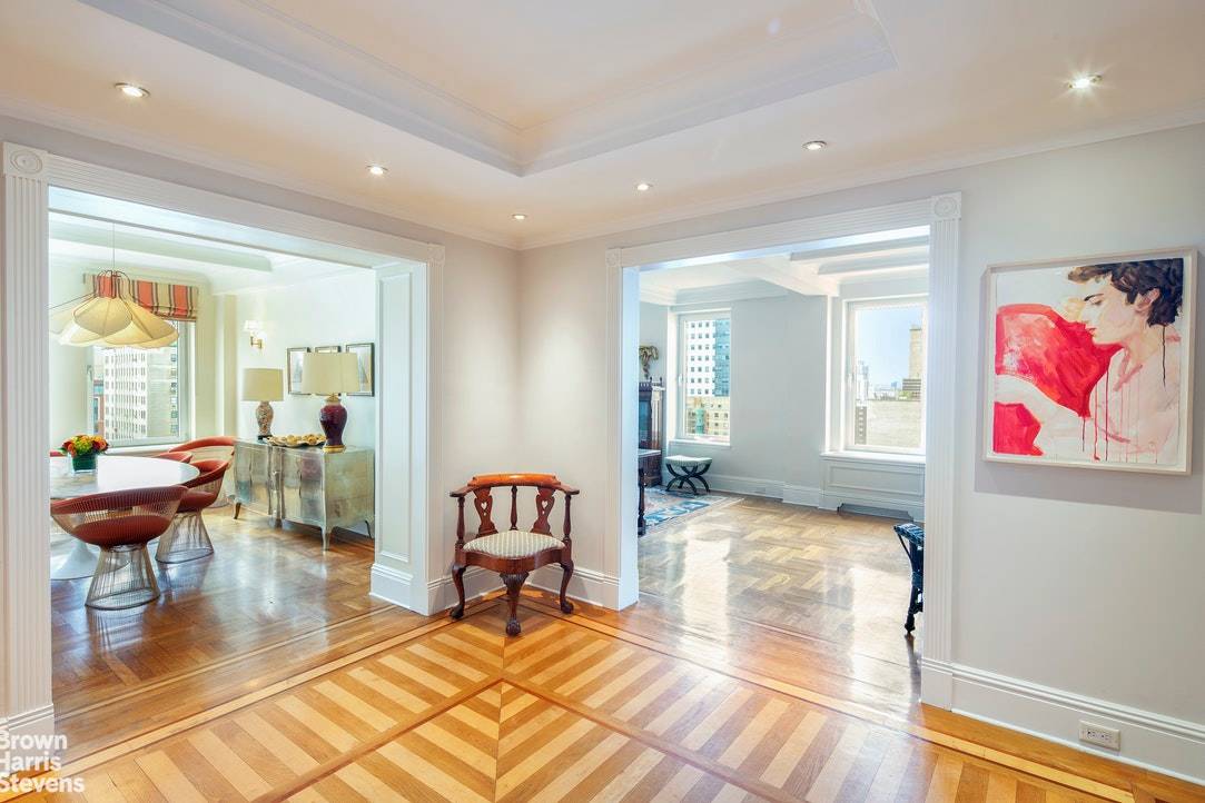 It is rare to have the opportunity to purchase a pre war condominium rarer still is when this is located on New York's premier residential address Park Avenue.