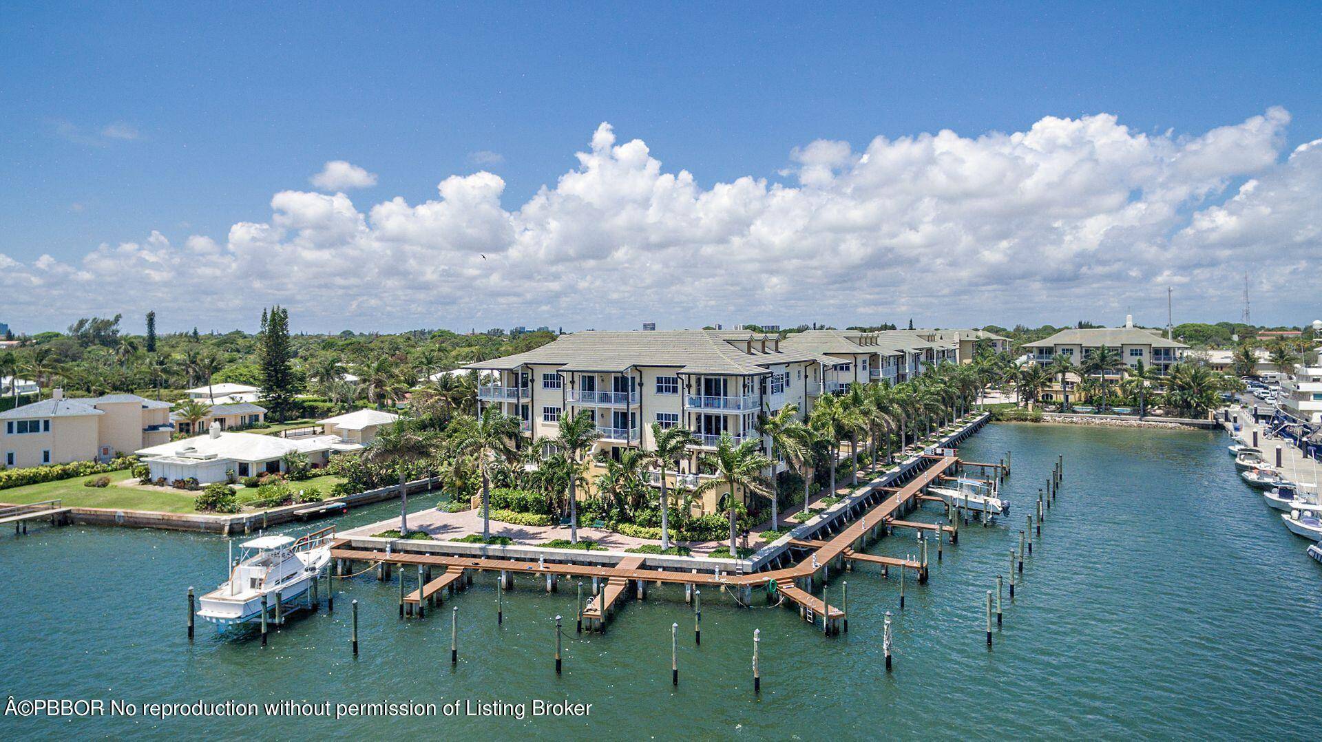 Enjoy the breathtaking Intracoastal water and mega yacht views from this fabulous 3bd 2.