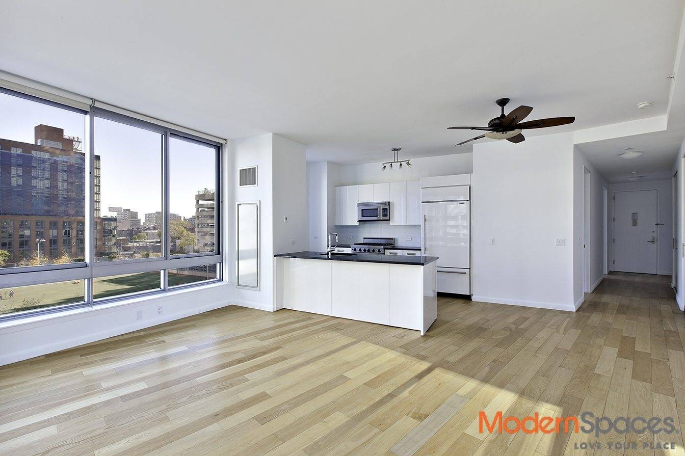 The View Experience true luxury living in the only condo building in LIC waterfront.