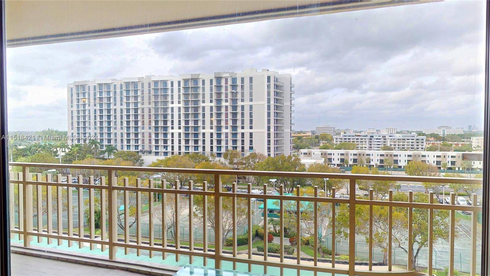 Exciting opportunity 2 bed 2 bath condo, 1, 638 Sq.