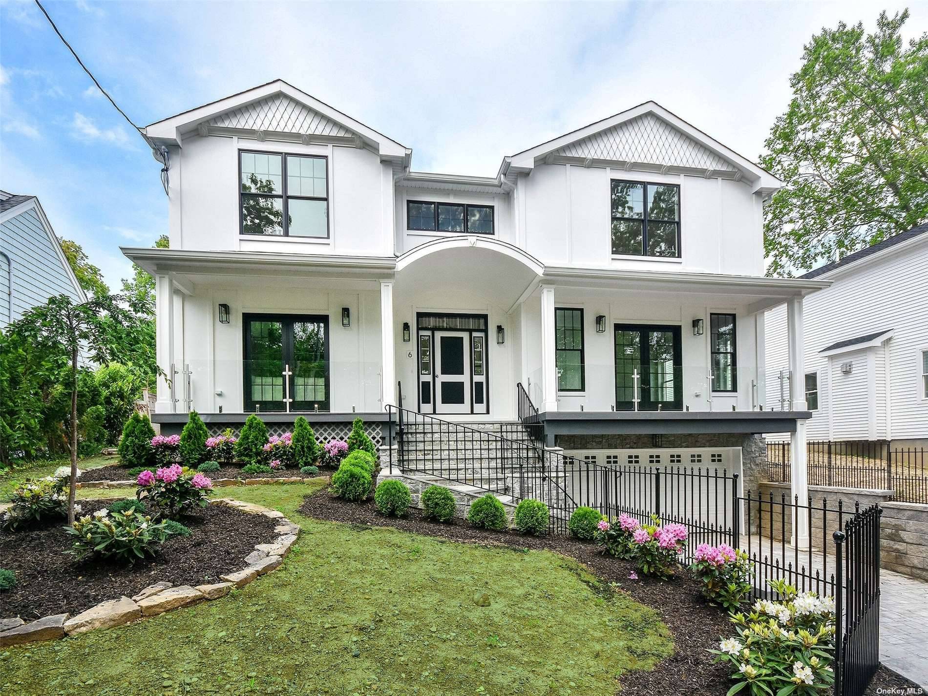 Beautiful BRAND NEW Construction in the heart of Manhasset Bay Estates.