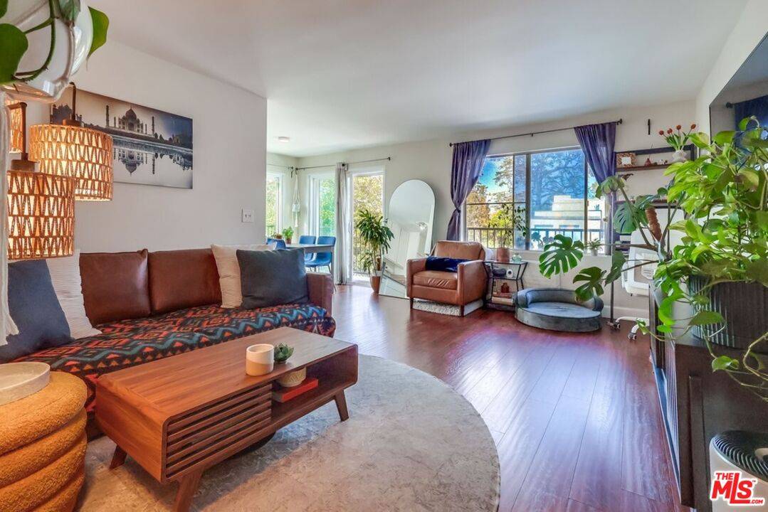 3734  S Canfield Ave 1BR La
