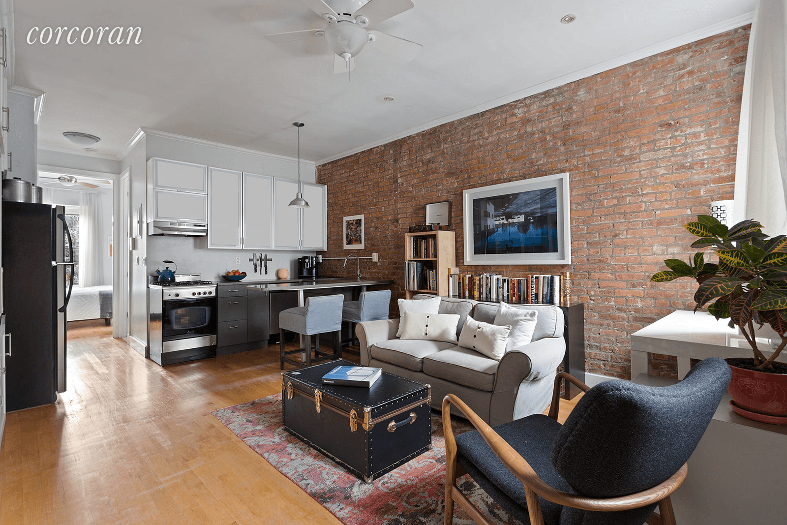 Modern amp ; Charming in Crown Heights !