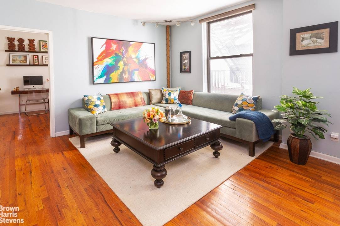 Welcome Home ! Tremendous Upper West Side Value !