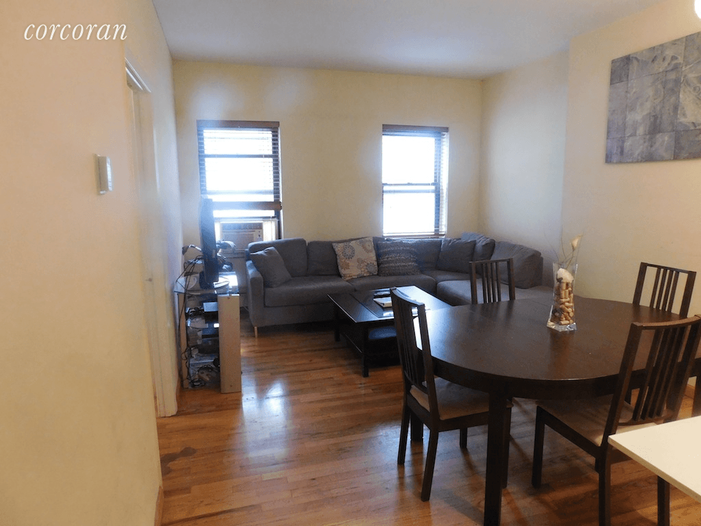 HUGE FULL FLOOR 3 bed 1 and a half bath unit with DISHWASHER and IN UNIT WASHER DRYER !