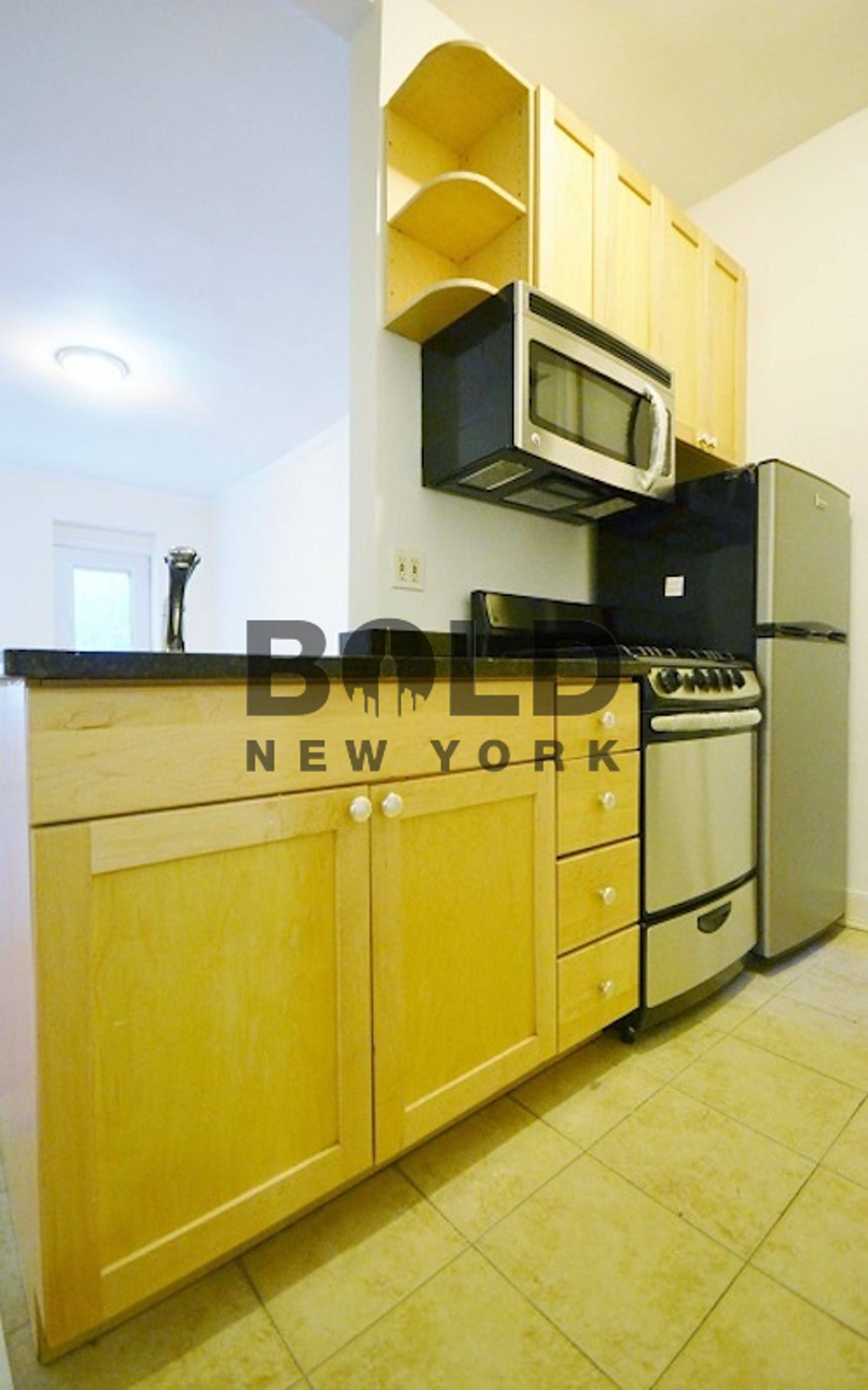Morton Street between 7th Avenue and Hudson Street NEWLY RENOVATED 1 BEDROOM PRIVATE BACKYARD PRIME WEST VILLAGE !