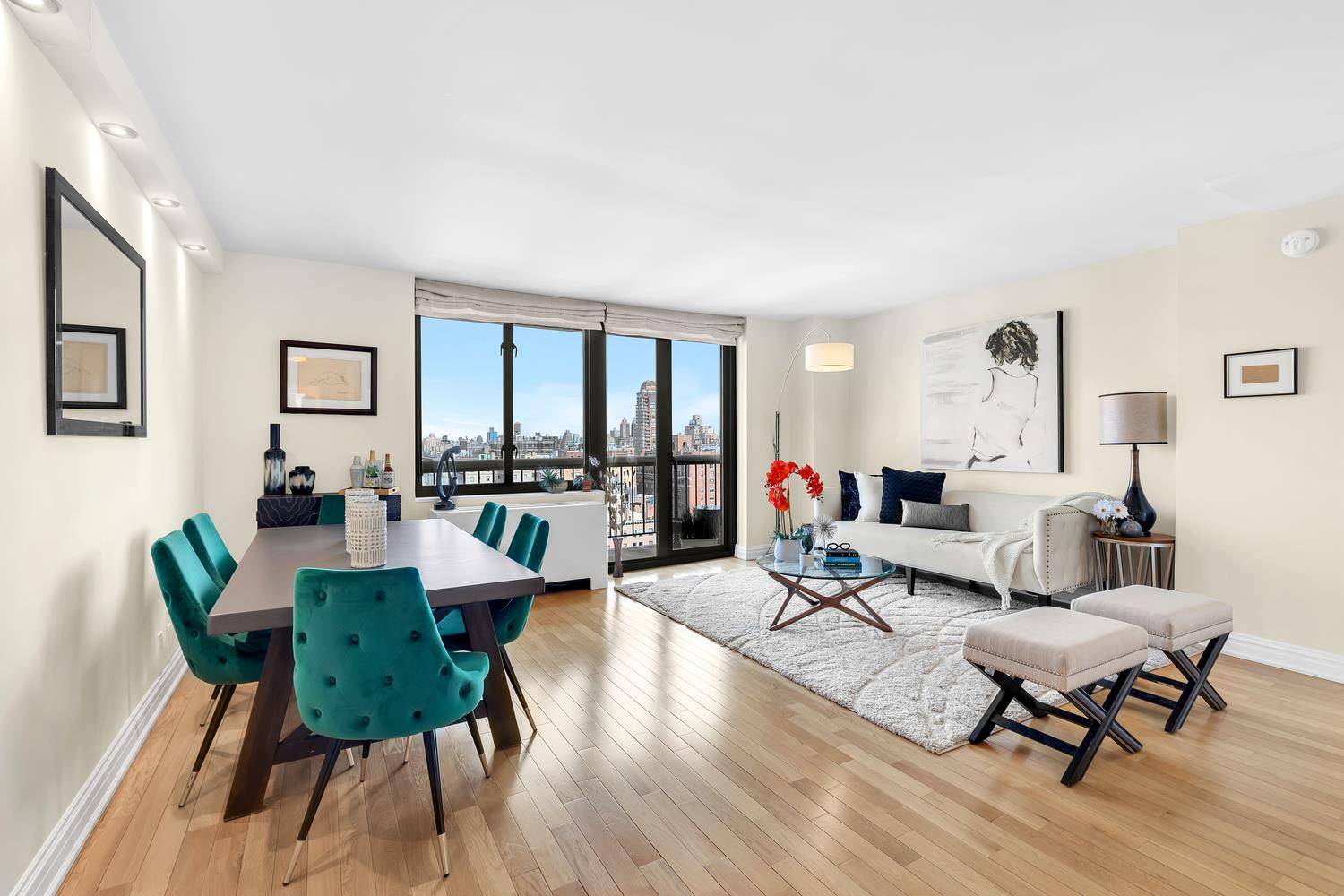 Welcome to Residence 22B, a fabulous, move in ready three bedroom, three bathroom home at the desirable Maison East Condominium located between 81st and 82nd Streets on Manhattan's Upper East ...