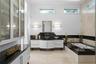 Large En-Suite Bathroom with Tub
