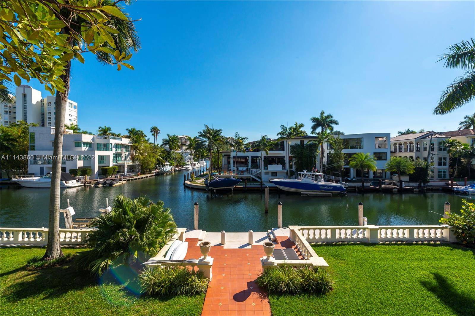 Amazing opportunity to rent this waterfront Mediterranean estate for 6 8 months.