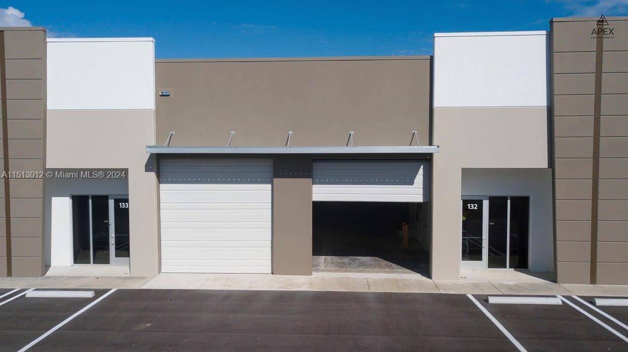 1, 300 SF street level office warehouse for RENT.