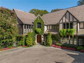 Spectacular English Manor, STONEHAVEN, in the gated community Conyers Farm.