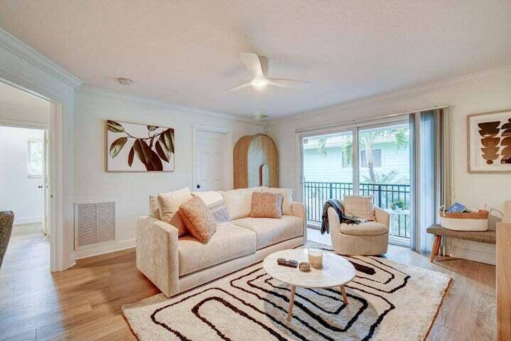 Come see this beautifully furnished and bright 2 1 corner unit in the highly desired area of downtown Delray Beach !