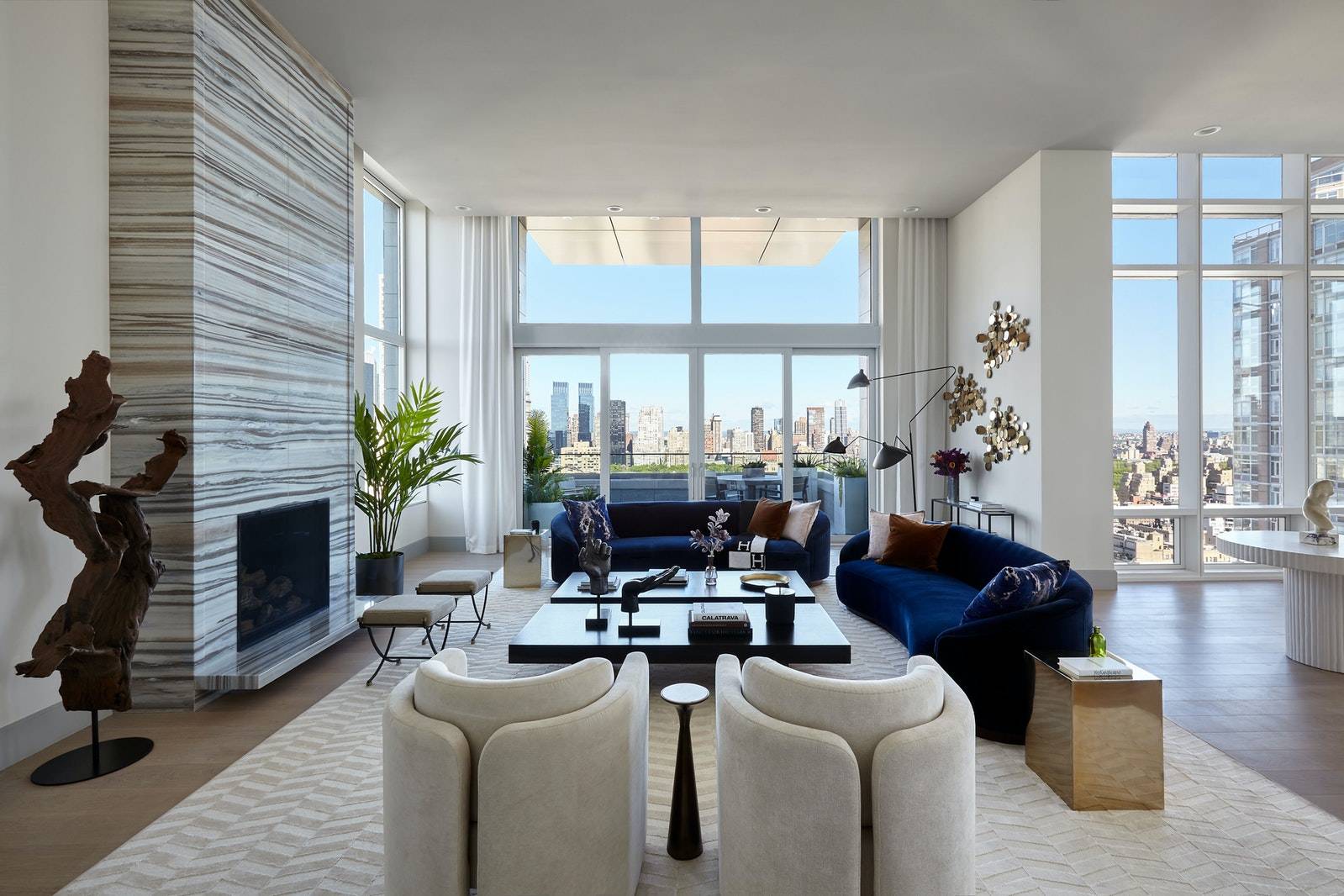 Residence 26 boasts 3, 348 sqft of elegant living and entertaining space with 18 foot double height ceilings and phenomenal N, S, E amp ; W exposures highlighting breathtaking views ...