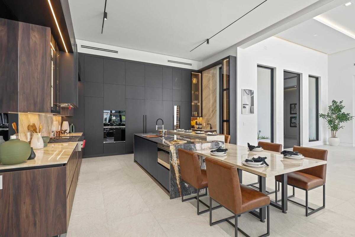 6676 Northwest 66th Way - 23.jpg-FULL