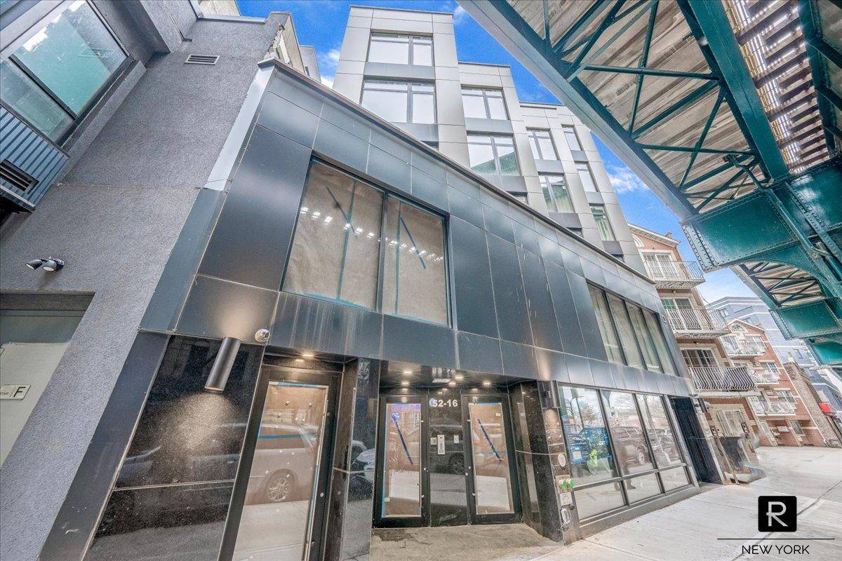 SUNLIGHT TERRACE is a 10 unit boutique elevator, pet friendly, condominium designed to offer the busy 21st century NYC occupant a modern and stylish apartment with designer finishes that will ...