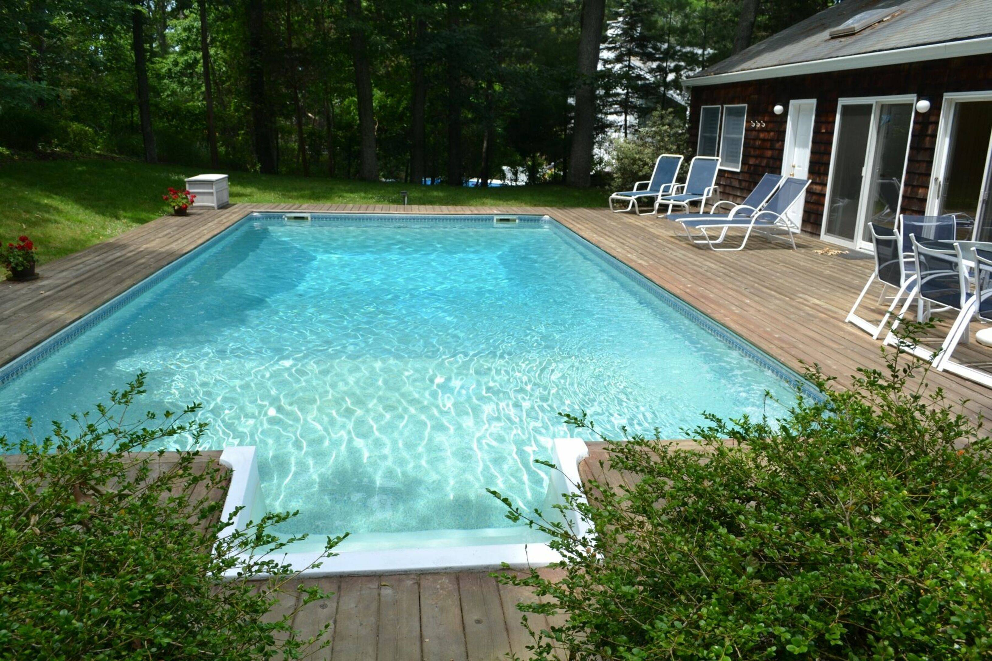 Sag Harbor Home Just Minutes From Noyac Beach!