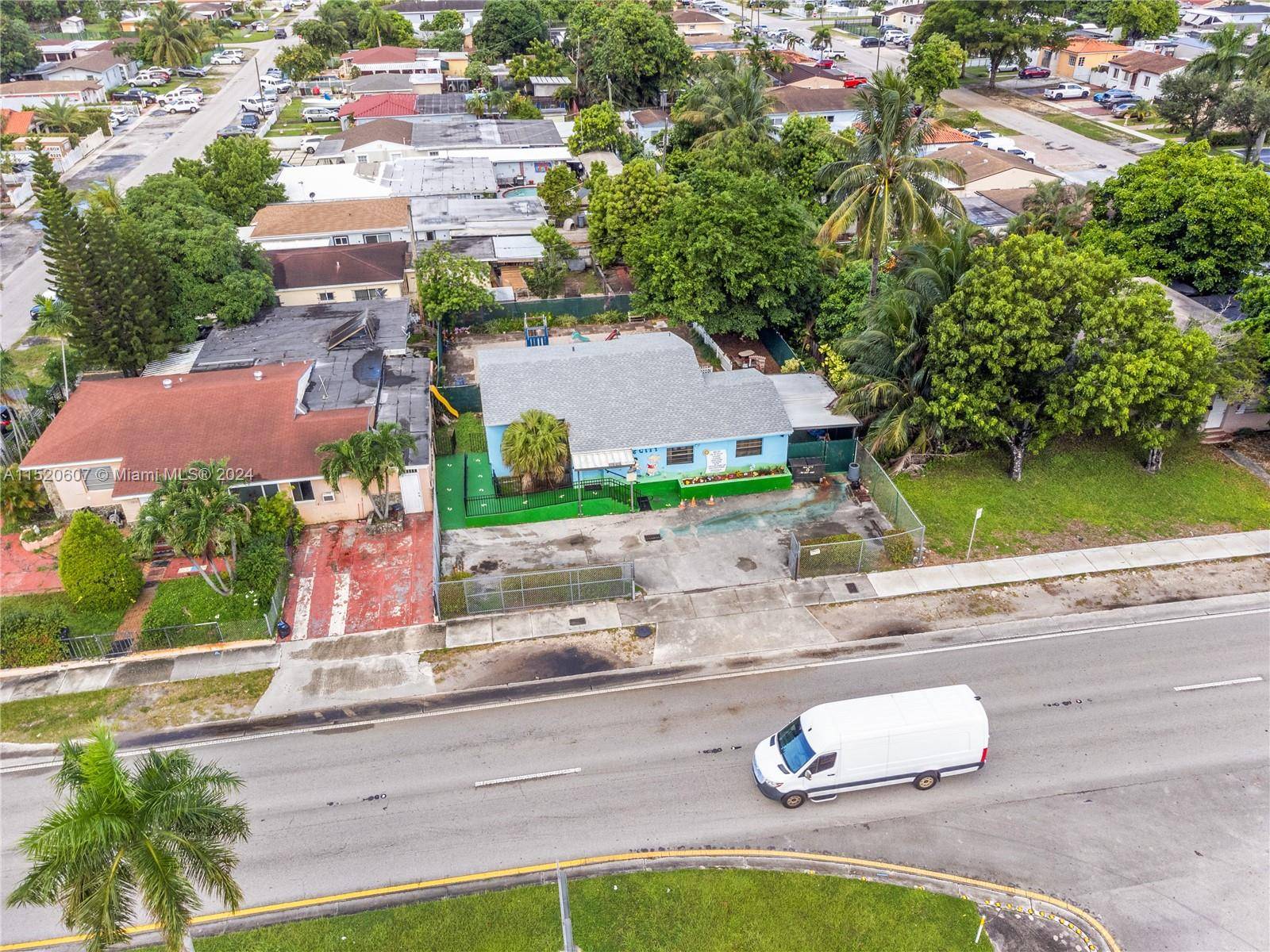 Highly desirable area, within 1 mile from the METRO Center project which will have 1, 600 rental units Selling the real estate and business which has been running for over ...