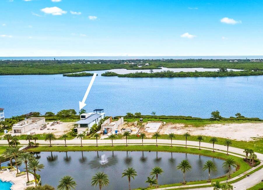 Build your dream home on this exclusive Riverfront lot with 50 feet direct intracoastal waterfrontage in the luxurious Laguna Village of Grand Harbor !