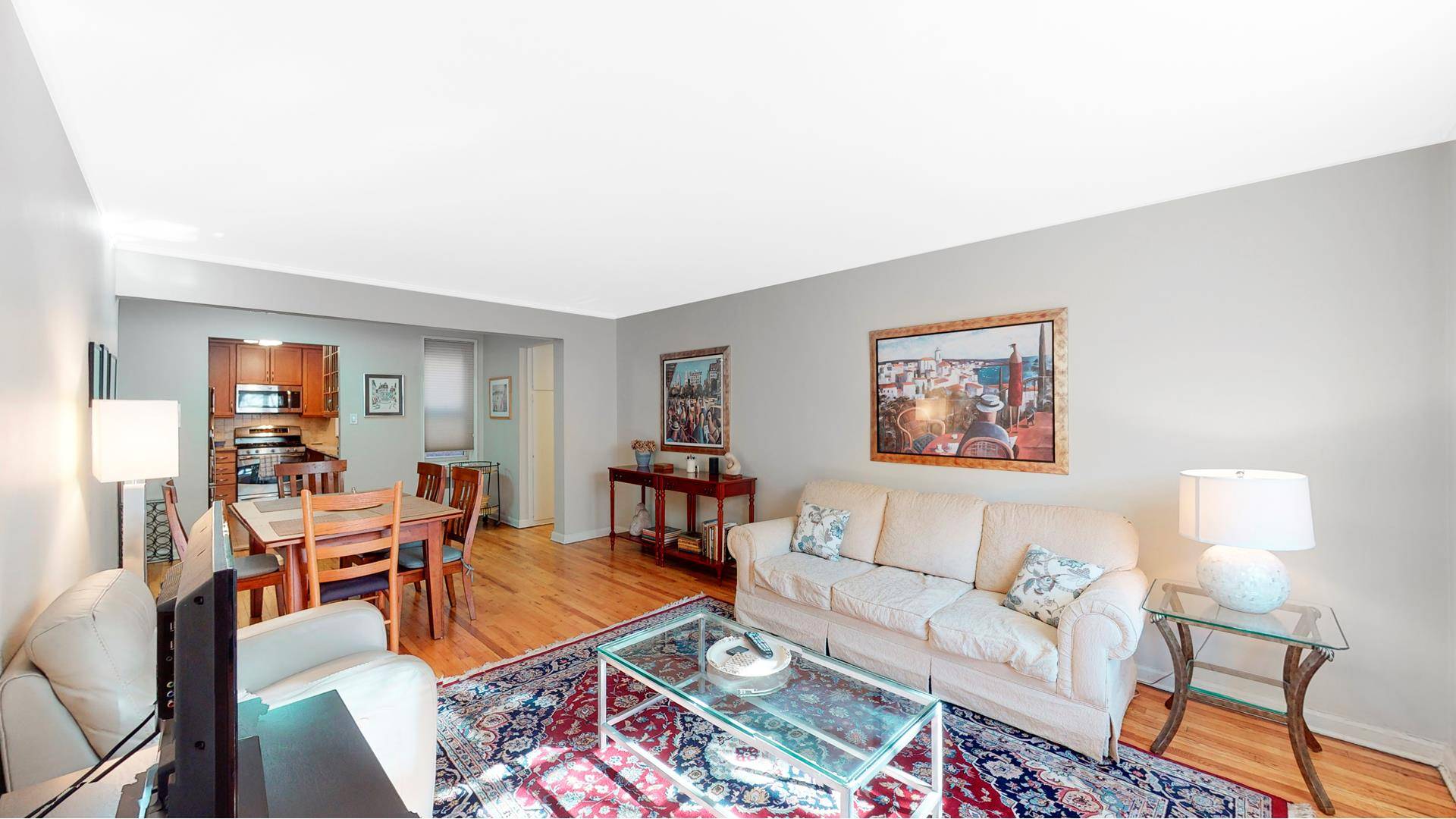 Spacious sun filled postwar one bedroom apartment on beautiful Berkeley Place in the posh North Park Slope.
