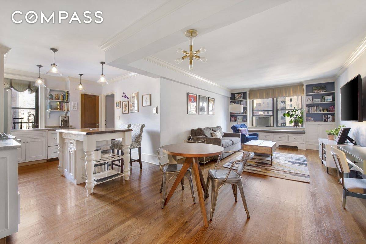 Renovated 1Br in the heart of Greenwich Village with Open Chef's KitchenTurn key corner apartment with open layout featuring a beautiful kitchen that includes an island, SS appliances, marble backsplash ...