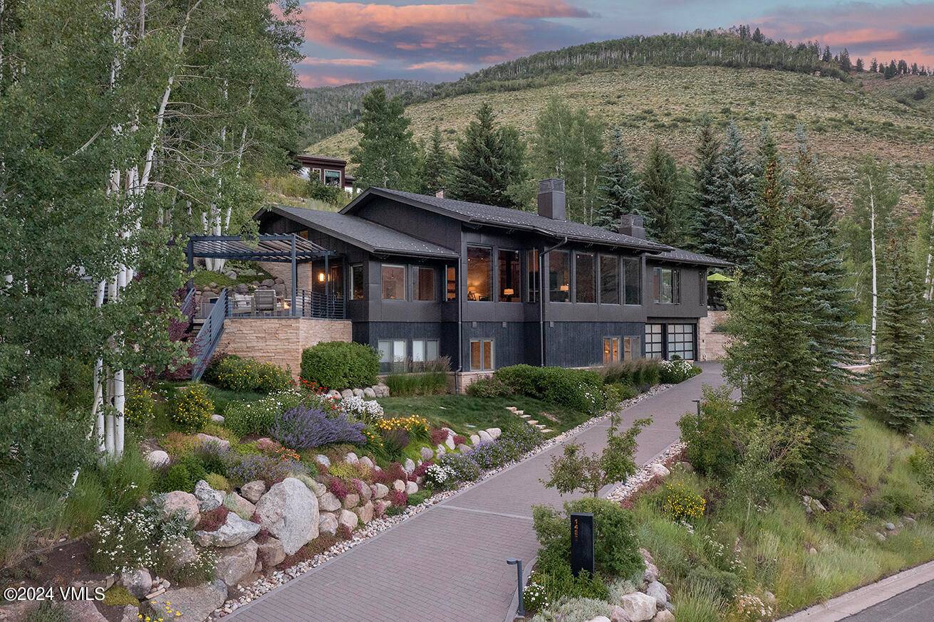 Introducing 1425 Buffehr Creek Rd in Vail, a remarkable property that beautifully combines mountain contemporary architecture with breathtaking views of Vail Village and the stunning Gore Range.