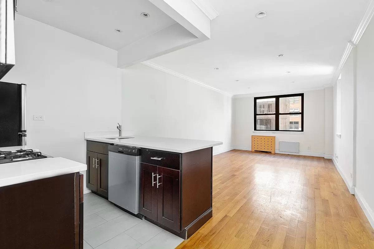 JUMBO STUDIO ! Corner Unit Alcove Situated on the famous West 14th Street in the heart of Chelsea and nearby to the 1 A C E L F M amp ...