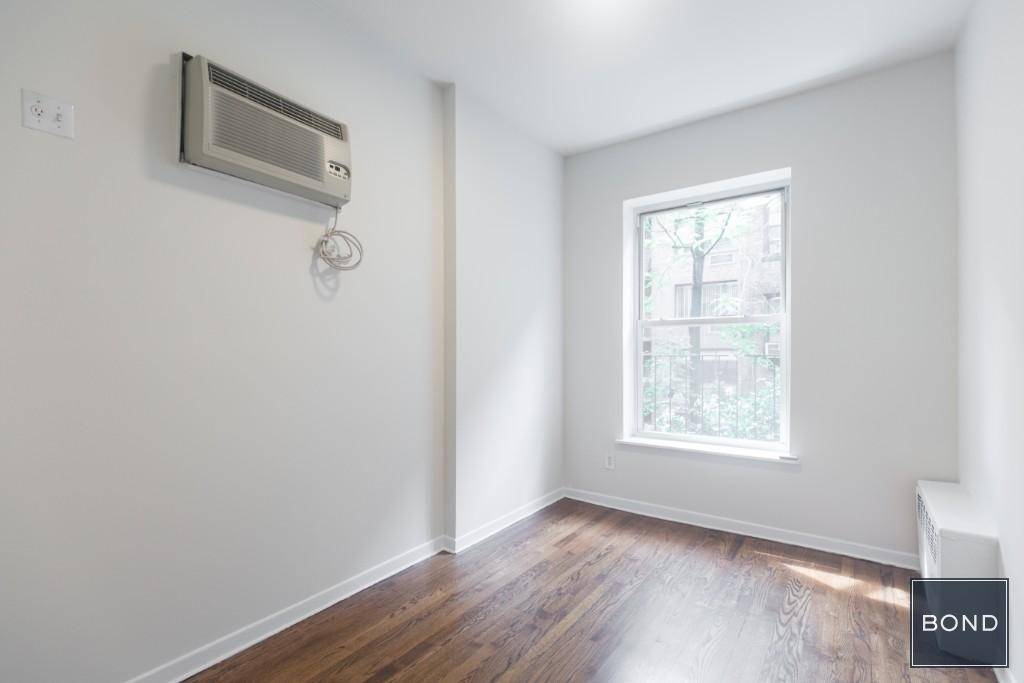Spacious 1 bedroom in the heart of UES !