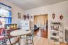 Single family eating kitchen