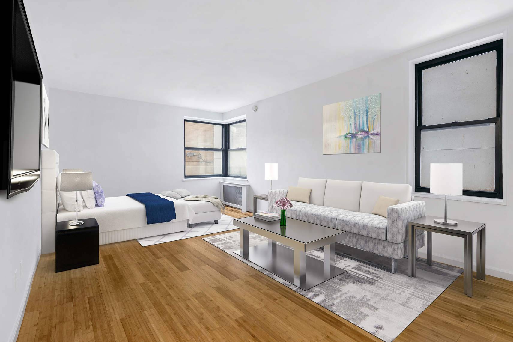 A quiet, condo studio in the heart of the Upper Eastside.