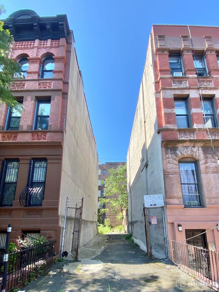 One of a kind 18 x 101 LAND parcel available in best South West Harlem location close to restaurant row, Zoned R8A and C1 4 Close to Best Yet Market, ...